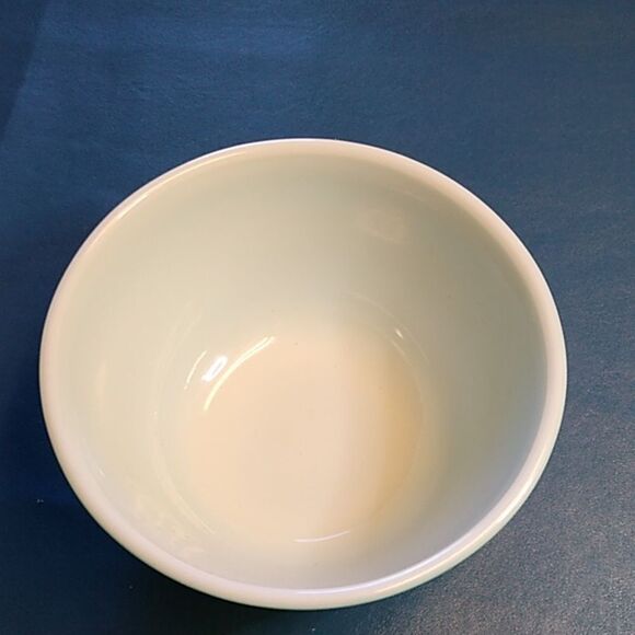 Pyrex Ovenware #402 Blue #18 Bowl 1 1/2 quarts Cottagecore Grandmacore - Picture 4 of 11